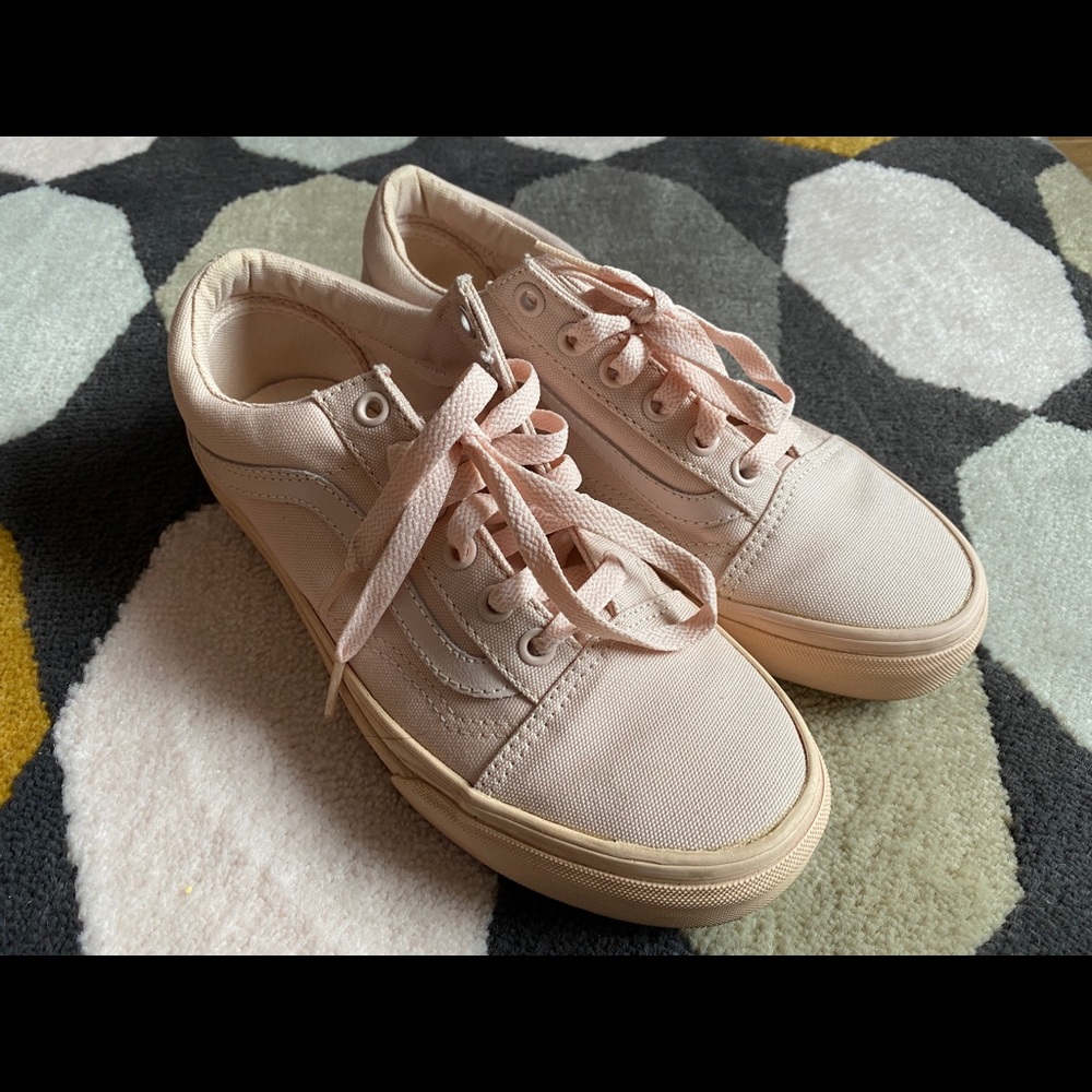 Vans light pink old skool, very good condition, only wear several times